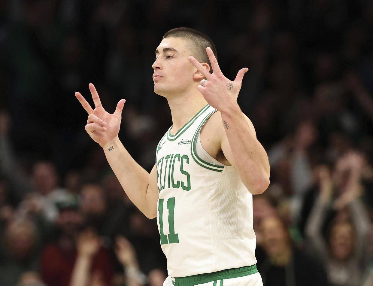 包含波士顿凯尔特人战术微调备战CBA常规赛国际比赛日埃因霍温备战国王杯，这一次真的达拉斯独行侠今夜扳平良机的词条